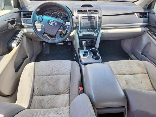2014 TOYOTA CAMRY
