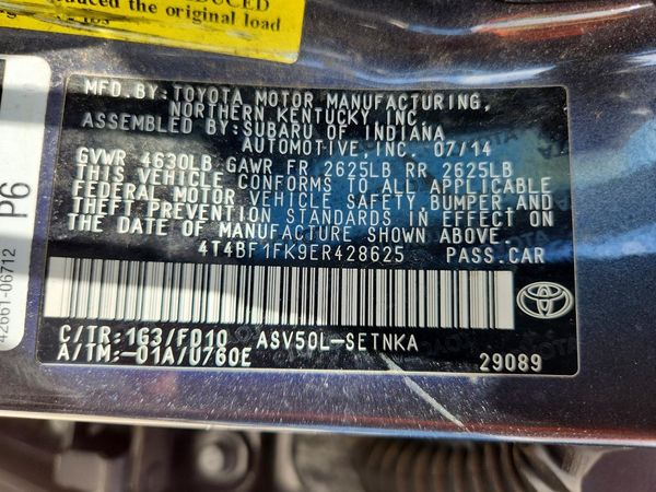 2014 TOYOTA CAMRY