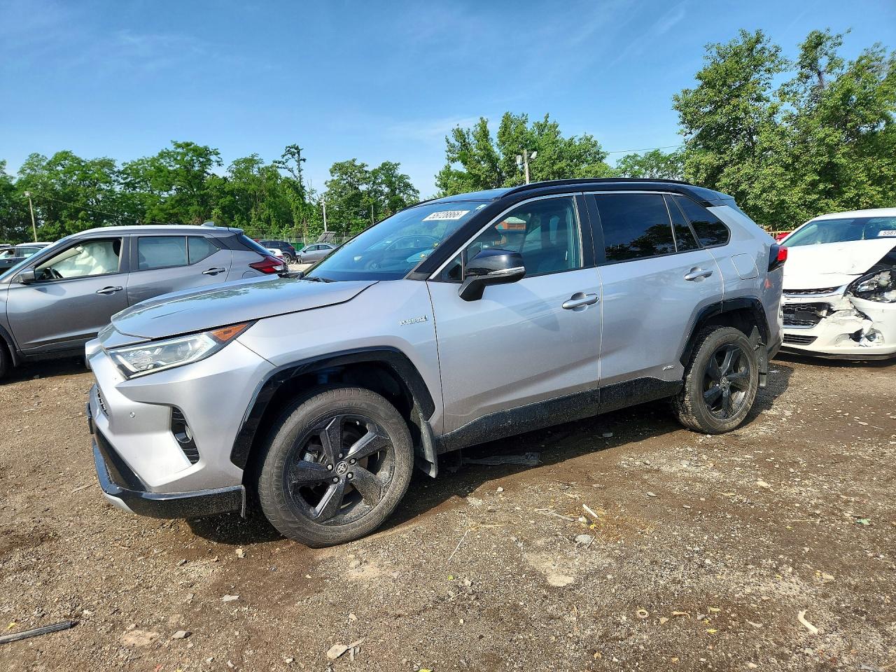 2021 TOYOTA RAV4 XSE HV