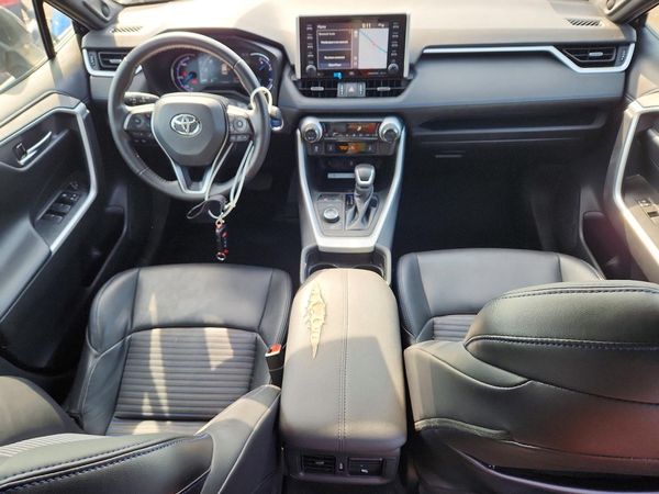 2021 TOYOTA RAV4 XSE HV