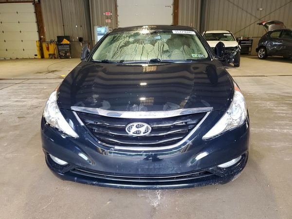 2013 HYUNDAI SONATA GLS/ GLS Popular