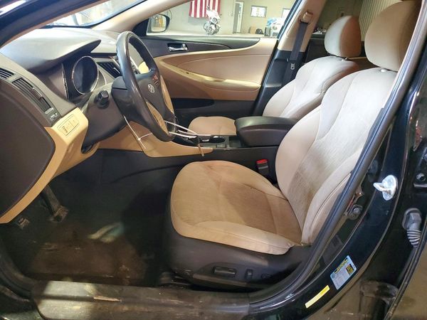 2013 HYUNDAI SONATA GLS/ GLS Popular