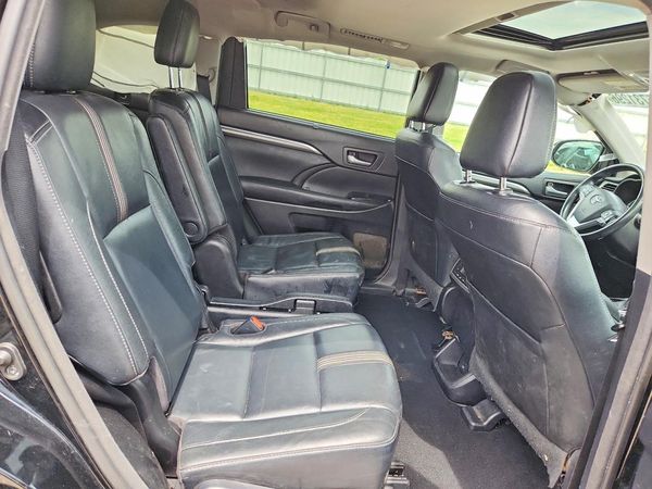 2017 TOYOTA HIGHLANDER SE/XLE