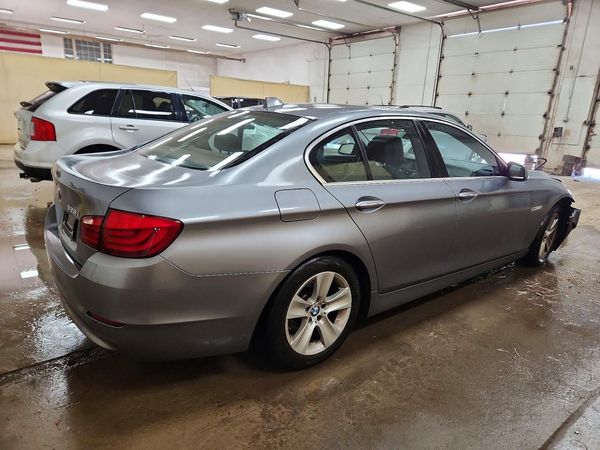 2012 BMW 528