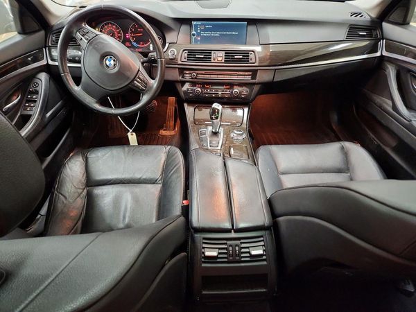 2012 BMW 528