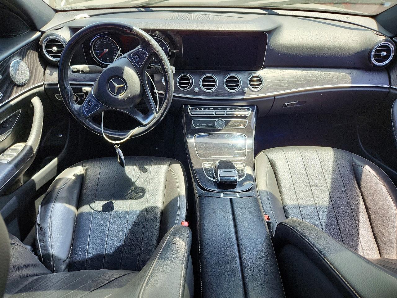 2017 MERCEDES-BENZ E E300