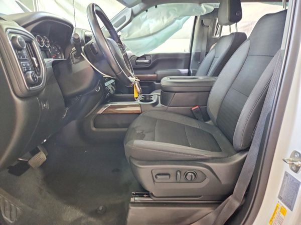 2022 CHEVROLET SILVERADO LT