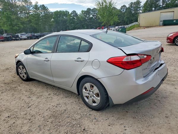 2016 KIA FORTE GL (Middle-Low Grade)