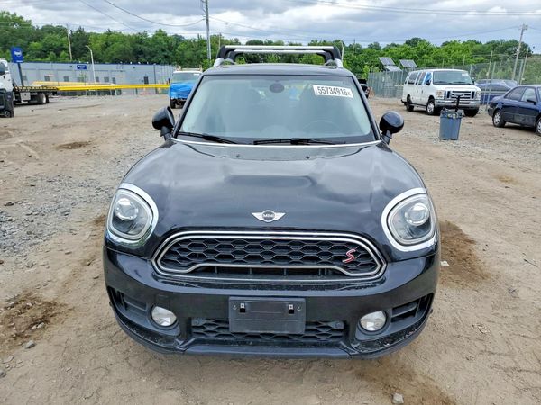 2017 MINI COOPER