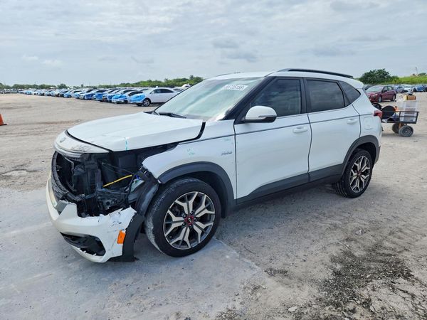 2021 KIA SELTOS S