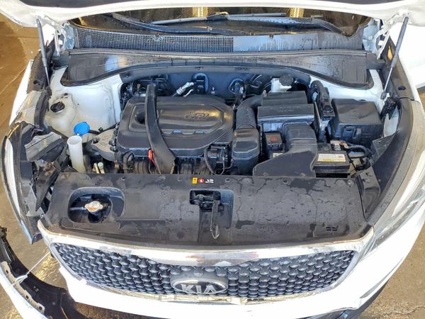 2018 KIA SORENTO L, LX