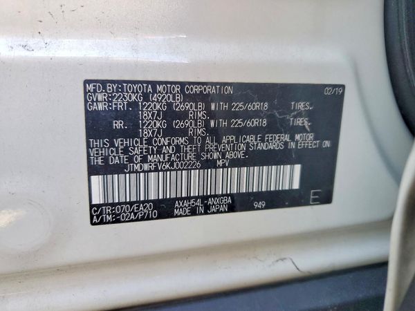2019 TOYOTA RAV4