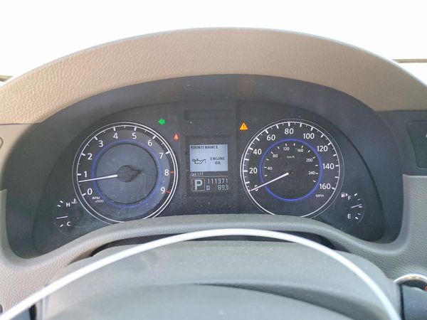2013 INFINITI G37