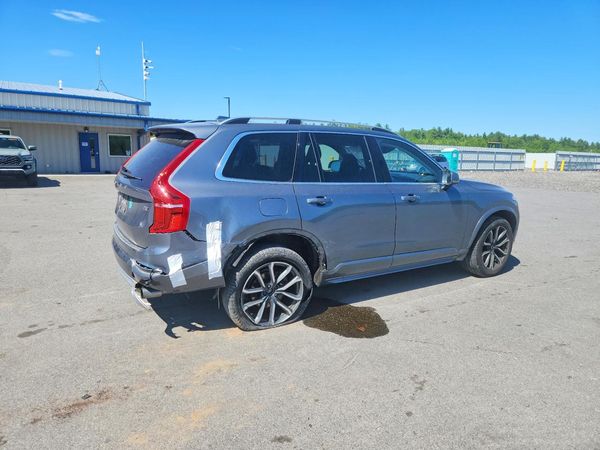 2018 VOLVO XC90
