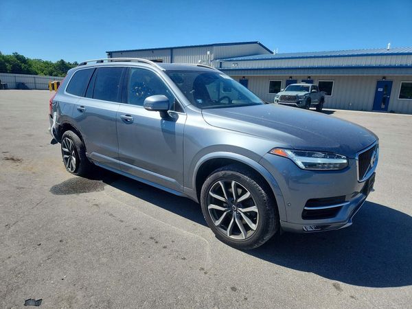 2018 VOLVO XC90