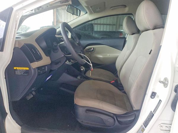 2016 KIA RIO LX A/T