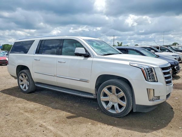 2016 CADILLAC ESCALADE ESV Luxury