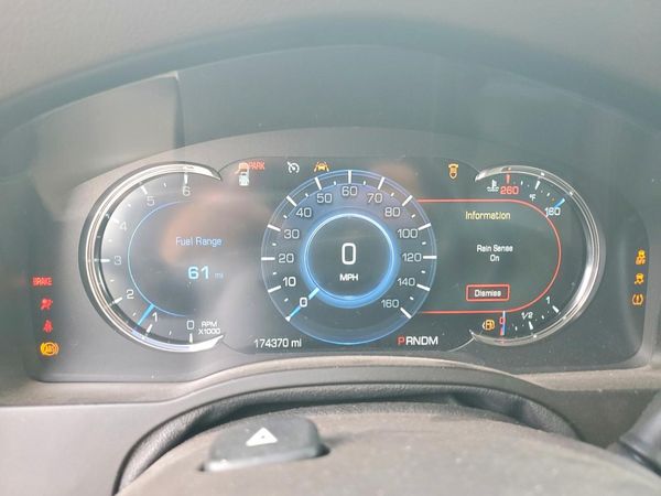 2016 CADILLAC ESCALADE ESV Luxury