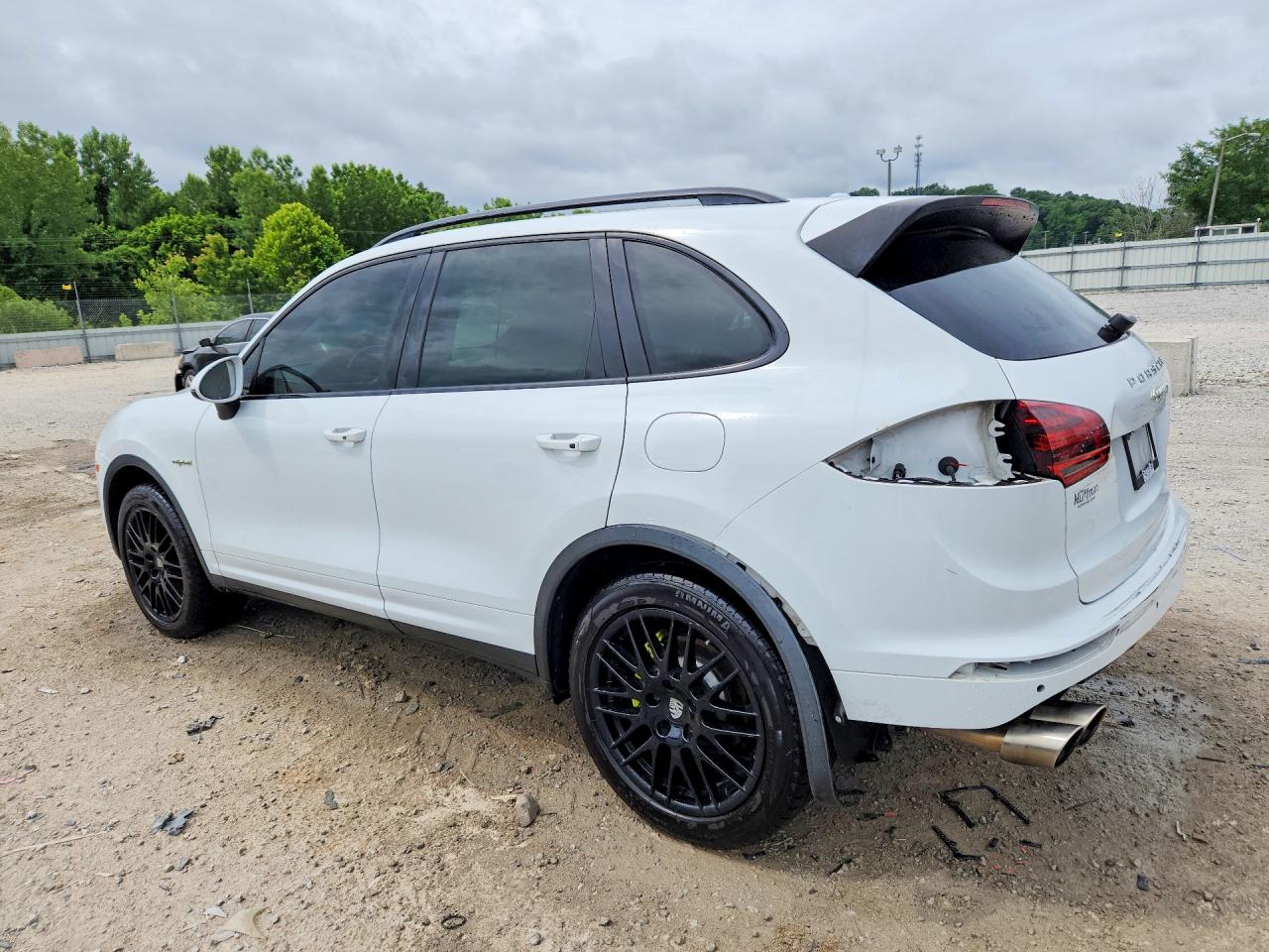 2015 PORSCHE CAYENNE E-Hybrid