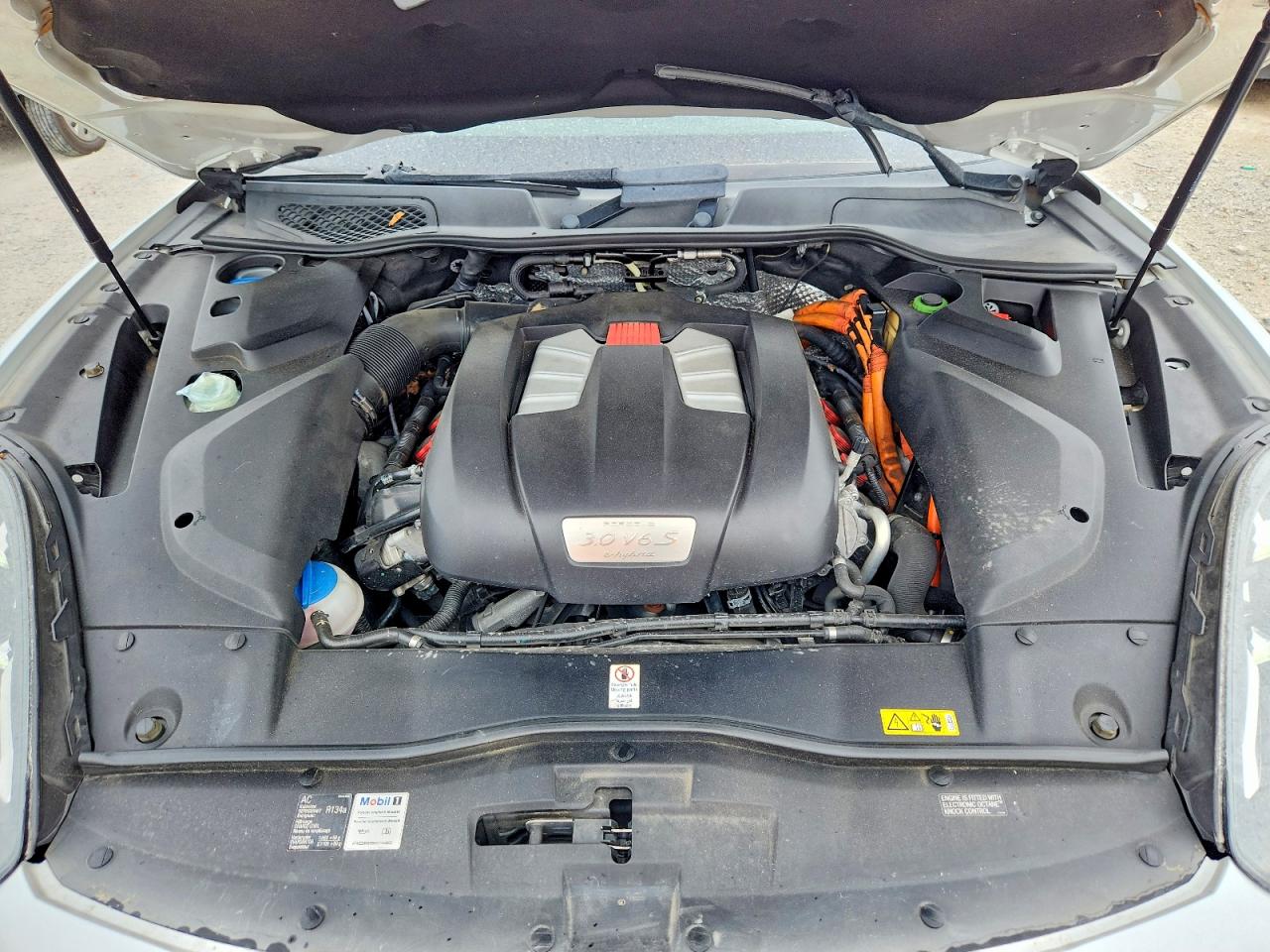 2015 PORSCHE CAYENNE E-Hybrid