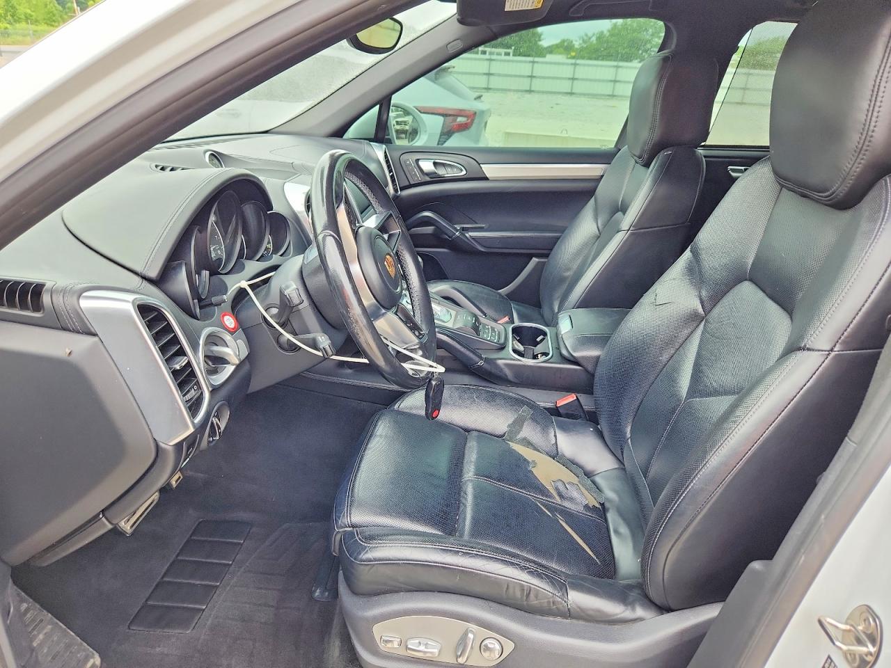 2015 PORSCHE CAYENNE E-Hybrid