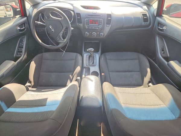 2016 KIA FORTE GL (Middle-Low Grade)