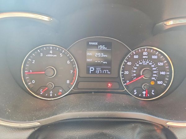 2016 KIA FORTE GL (Middle-Low Grade)