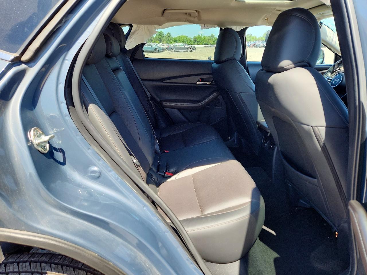 2021 MAZDA CX-30 Premium Package