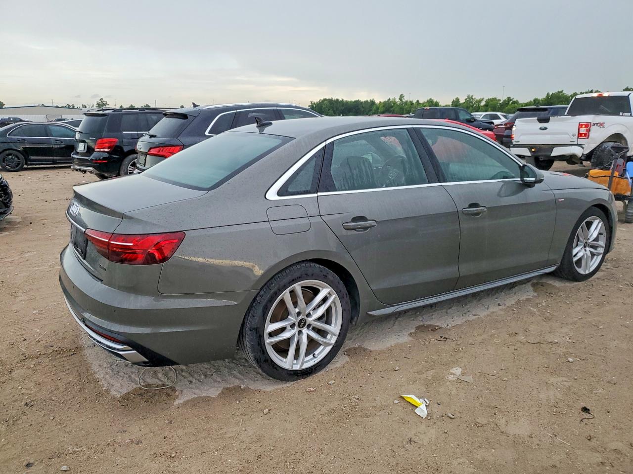 2023 AUDI A4