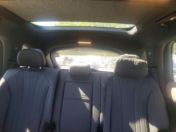 2023 MERCEDES-BENZ EQS SUV
