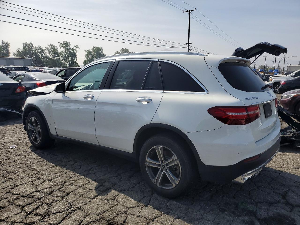 2019 MERCEDES-BENZ GLC GLC300