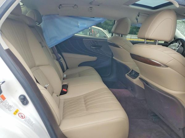 2018 LEXUS LS 500