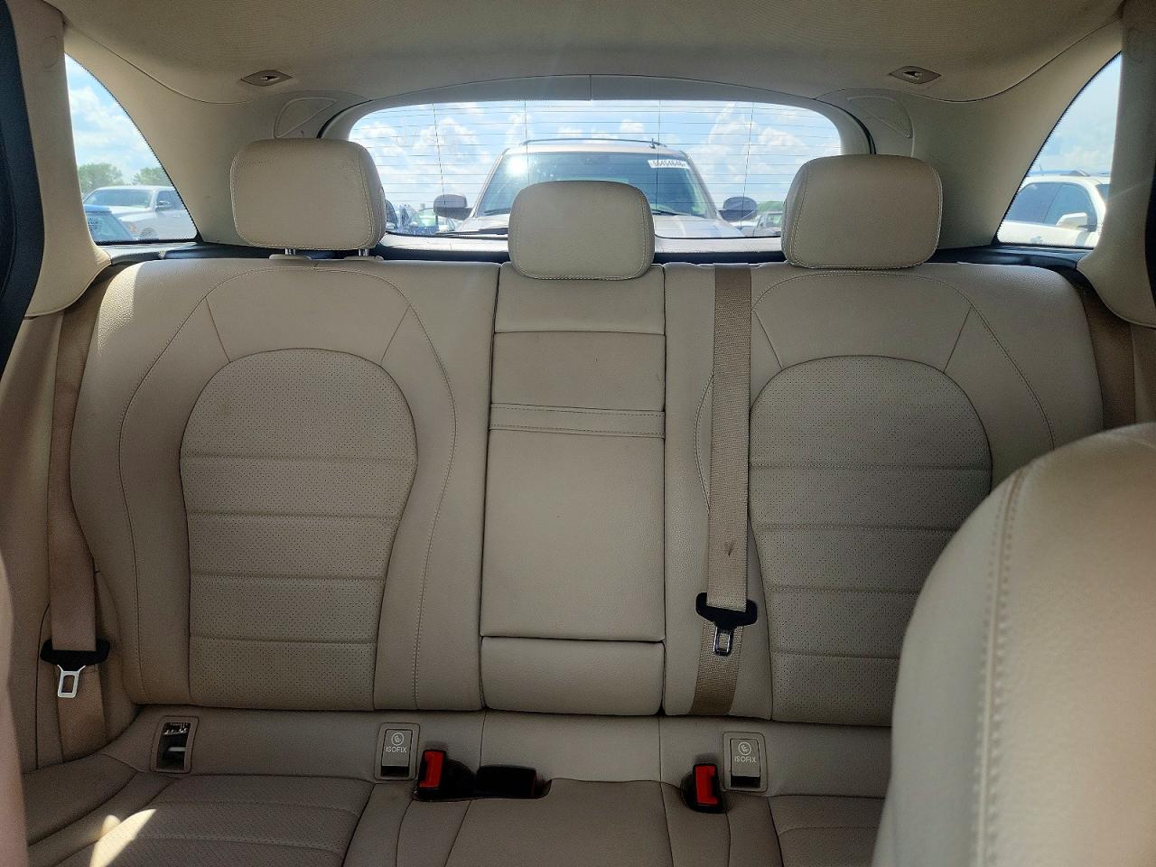 2020 MERCEDES-BENZ GLC GLC300