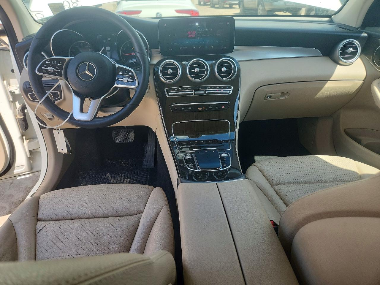 2020 MERCEDES-BENZ GLC GLC300