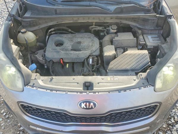 2017 KIA SPORTAGE LX