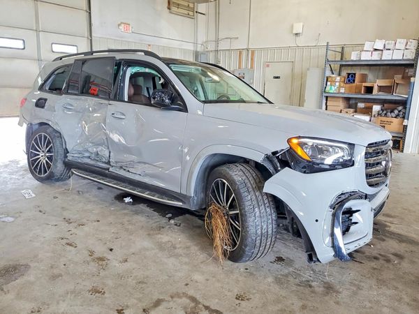 2024 MERCEDES-BENZ GLS