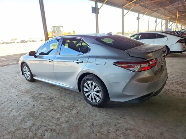 2020 TOYOTA CAMRY LE Hybrid
