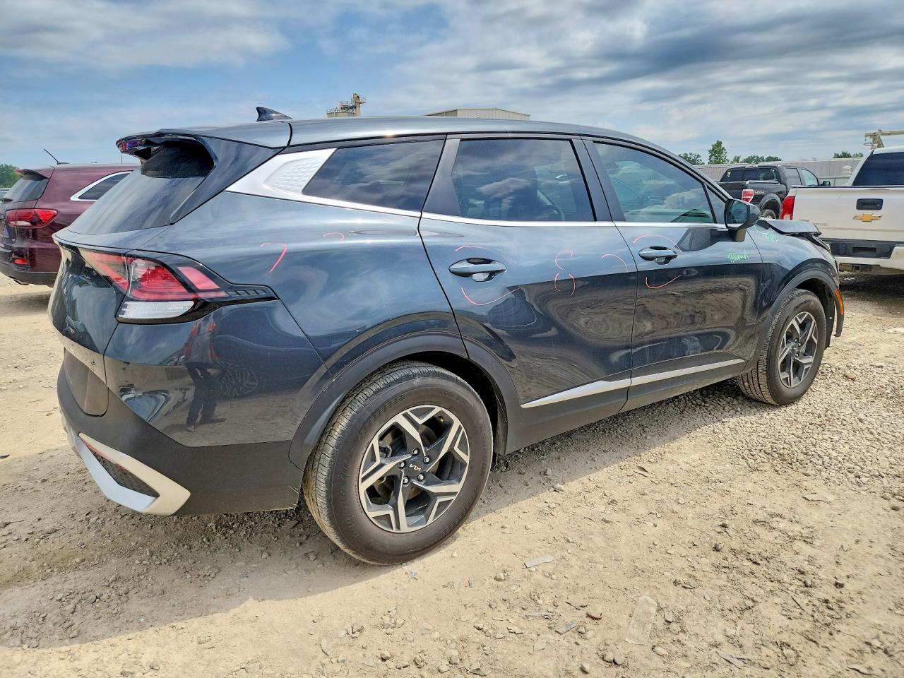 2025 KIA SPORTAGE LX