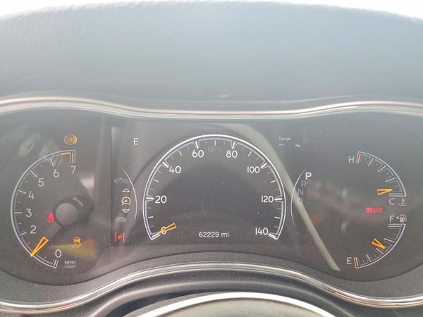2019 JEEP GRAND CHEROKEE LAREDO 4X4