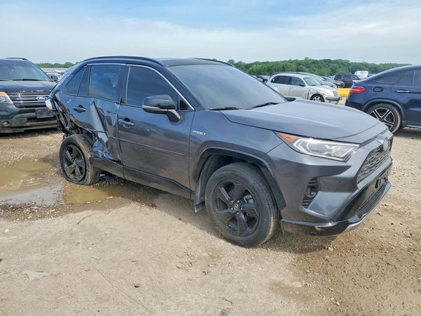 2020 TOYOTA RAV4 XSE HV