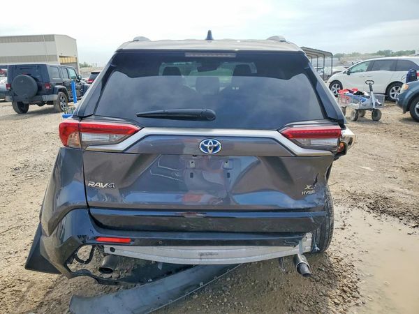 2020 TOYOTA RAV4 XSE HV