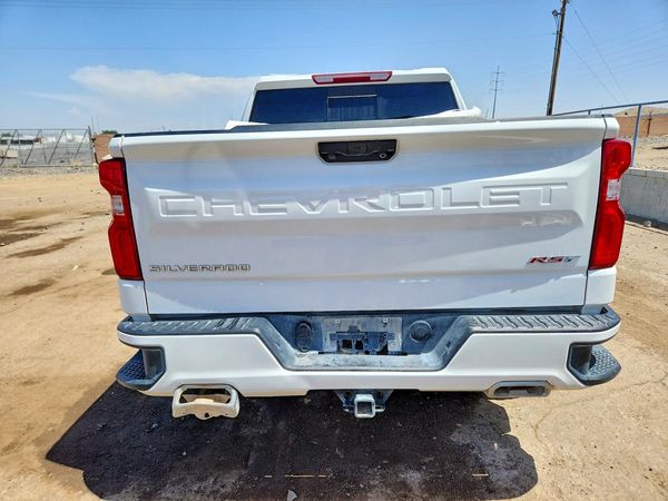 2025 CHEVROLET SILVERADO RST