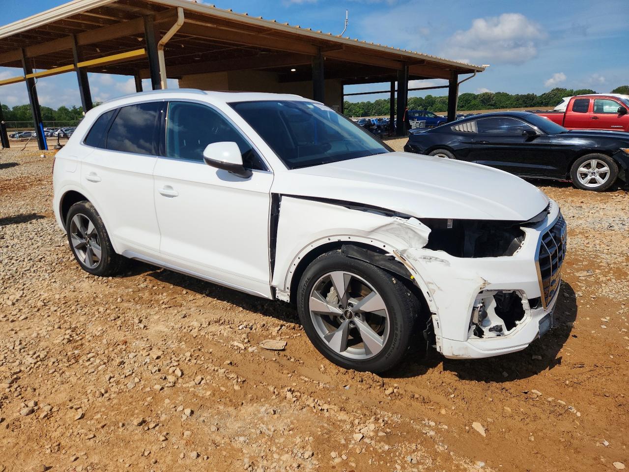 2023 AUDI Q5 quattro Premium