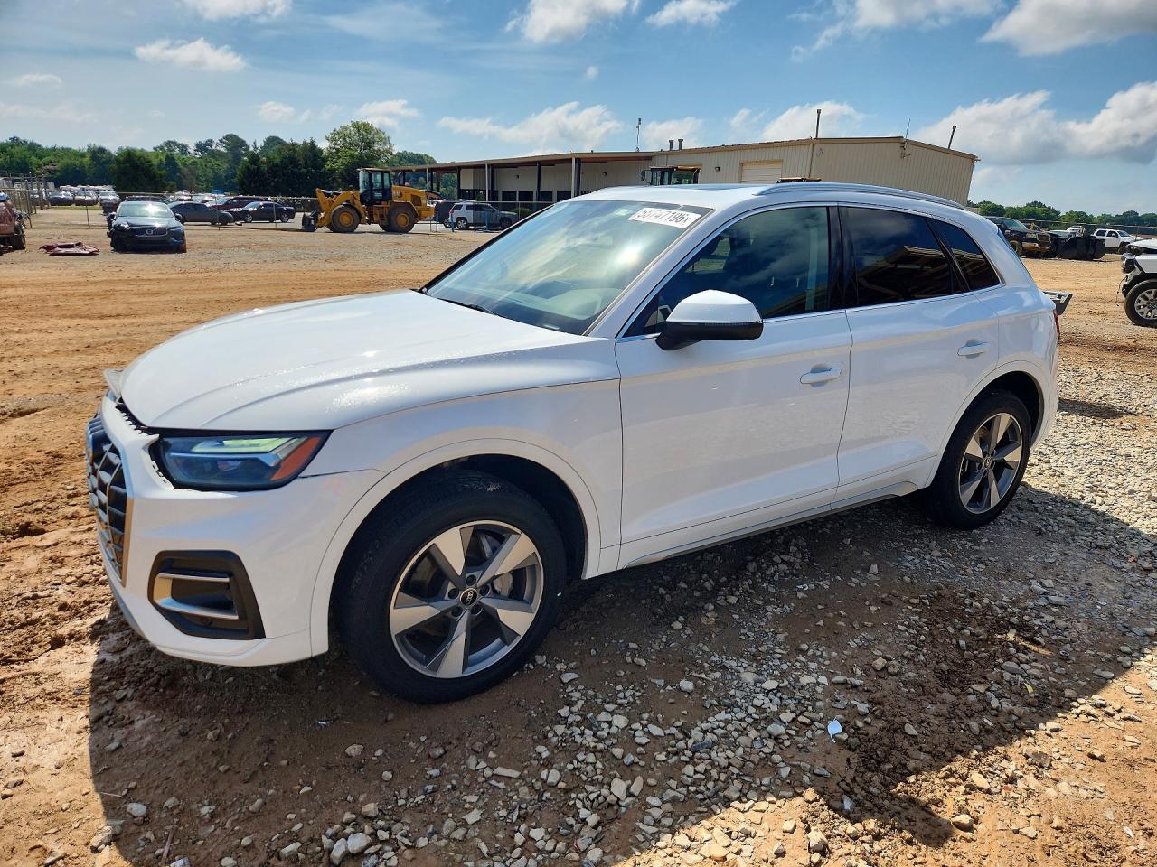 2023 AUDI Q5 quattro Premium