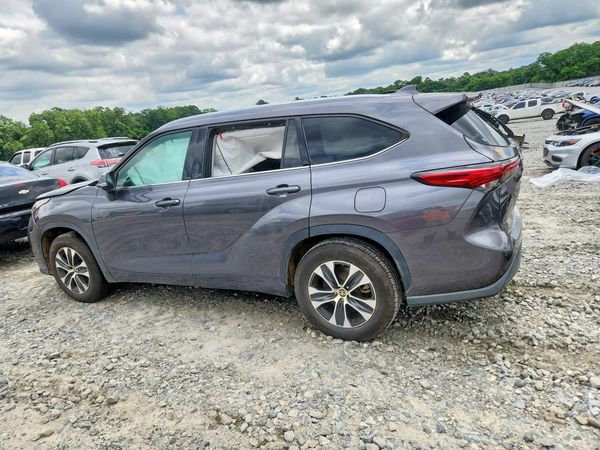 2021 TOYOTA HIGHLANDER XLE — DSRA