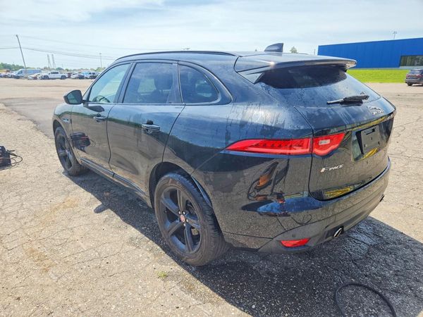 2017 JAGUAR F-PACE R-Sport