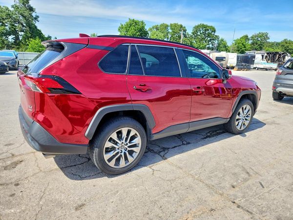 2020 TOYOTA RAV4