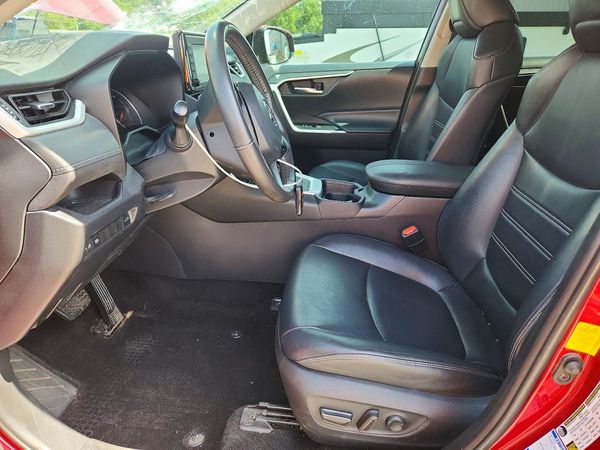2020 TOYOTA RAV4