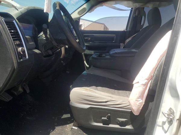 2015 RAM 1500 SLT — DENT