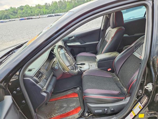 2013 TOYOTA CAMRY